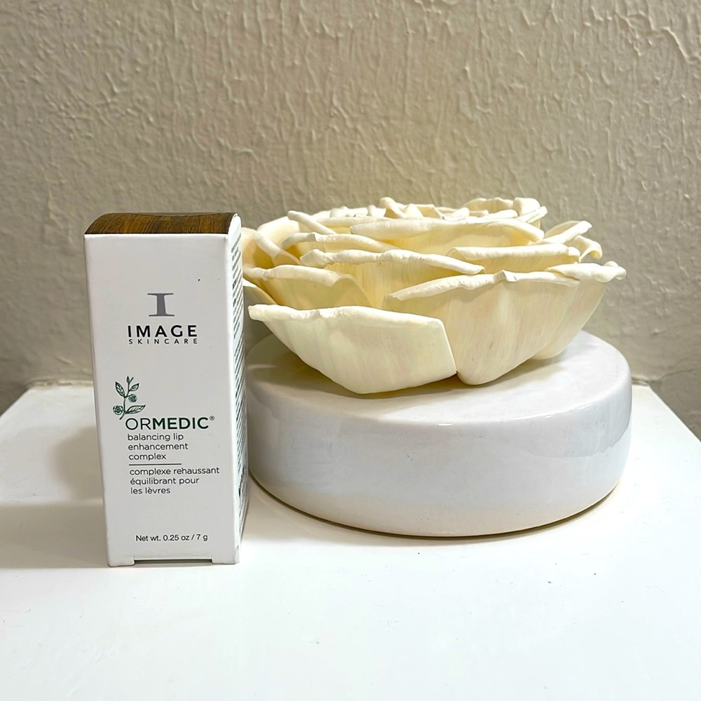 Ormedic balancing lip enhancement complex- NIB